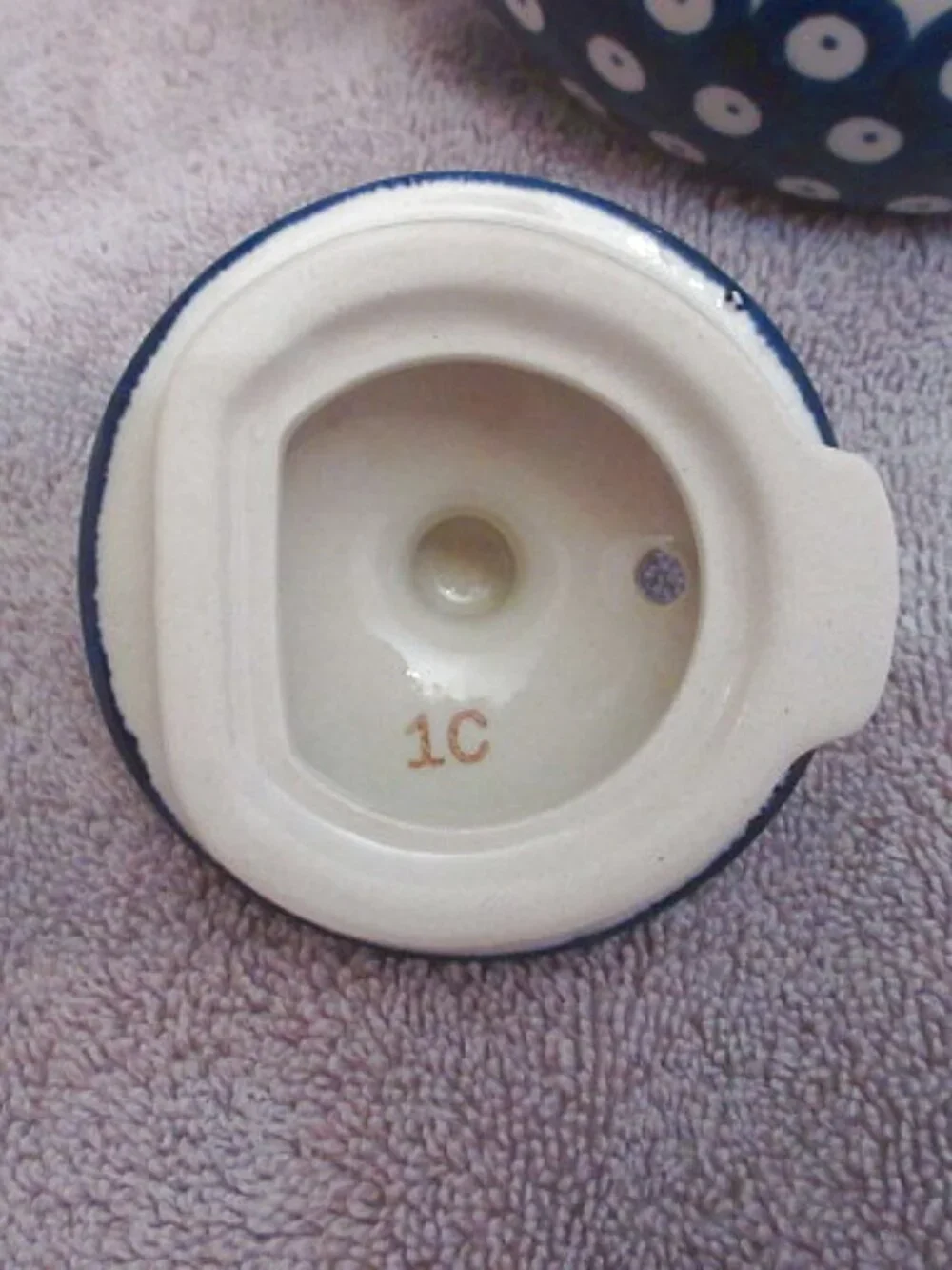 Polish Pottery Blue Rose Flowering Peacock Tea Pot 32 oz Boleslawiec Stoneware